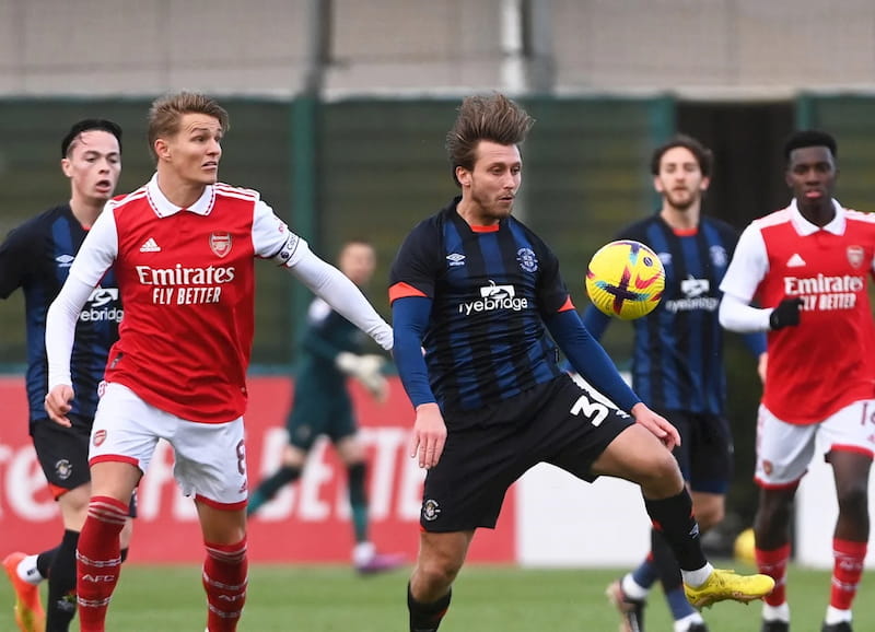 Phân tích phong độ của Luton Town vs Arsenal